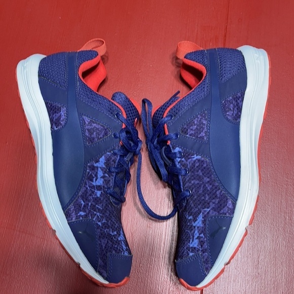 PUMA ACTIVE SERIES ATHLETIC SHOES SS1 - Picture 4 of 8